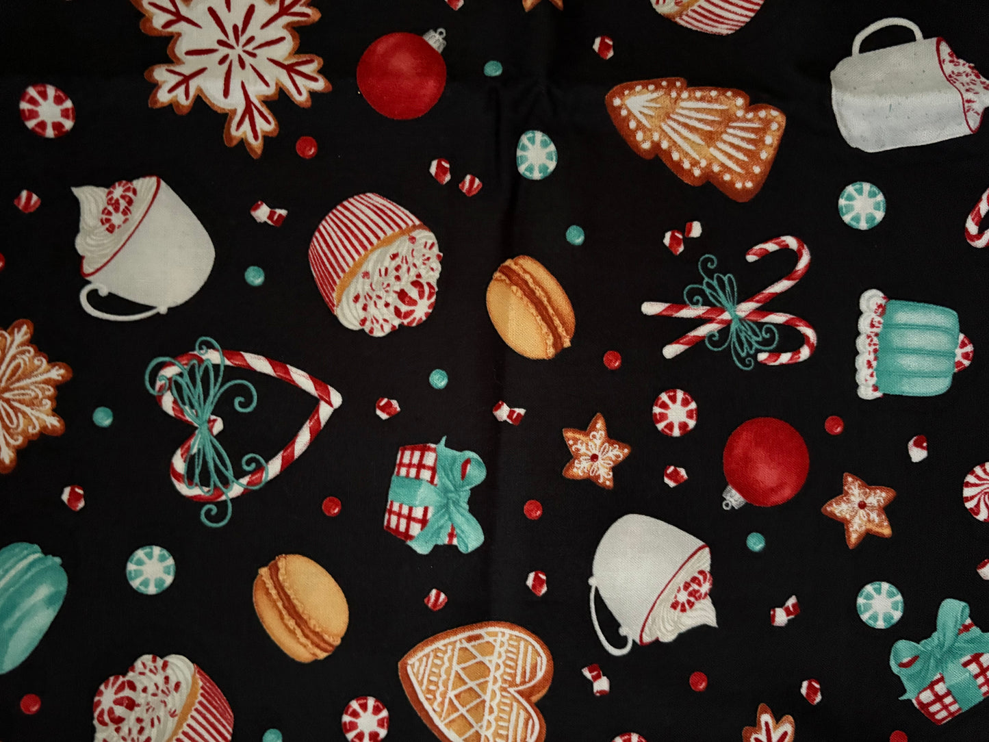 1 1/2 YARD Wilmington Prints Peppermint Parlor by Danielle Leone, Designer Cotton, Quilting Fabric