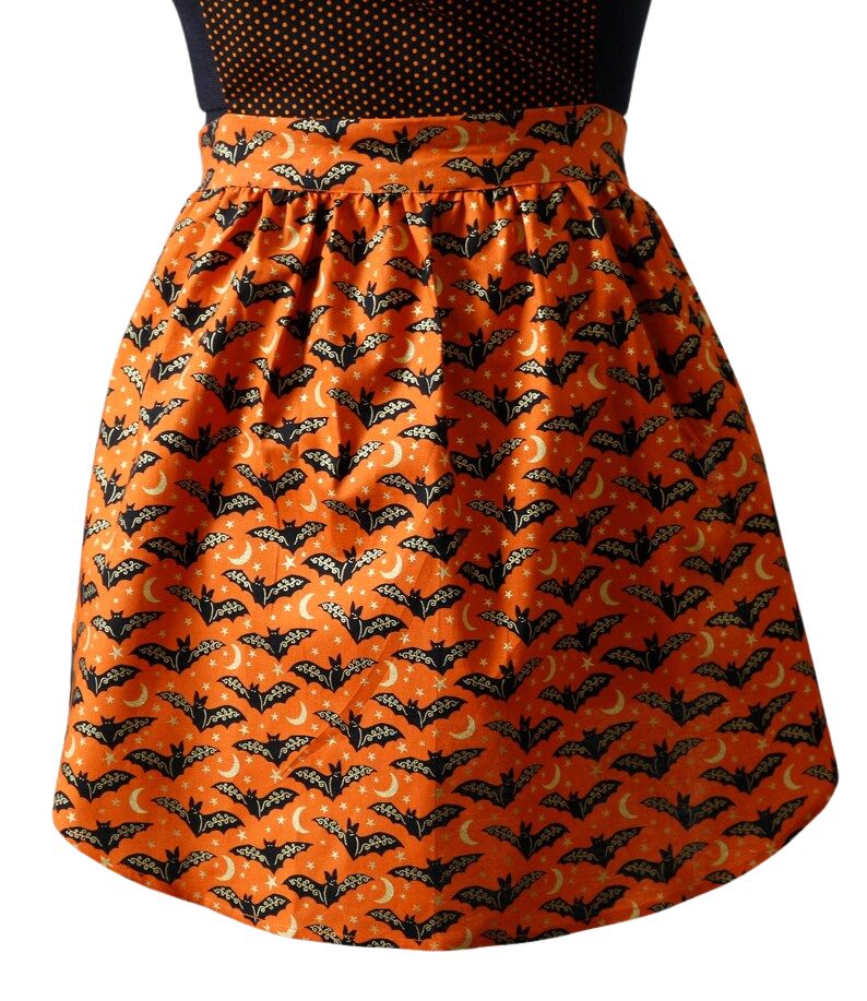 Halloween Apron for Women With Bats and Orange Polka Dots