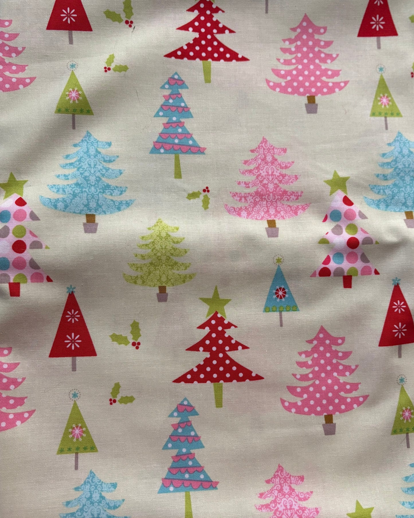 Riley Blake Christmas Tree Basics, Designer Cotton, Quilting Fabric, Sold by YARD
