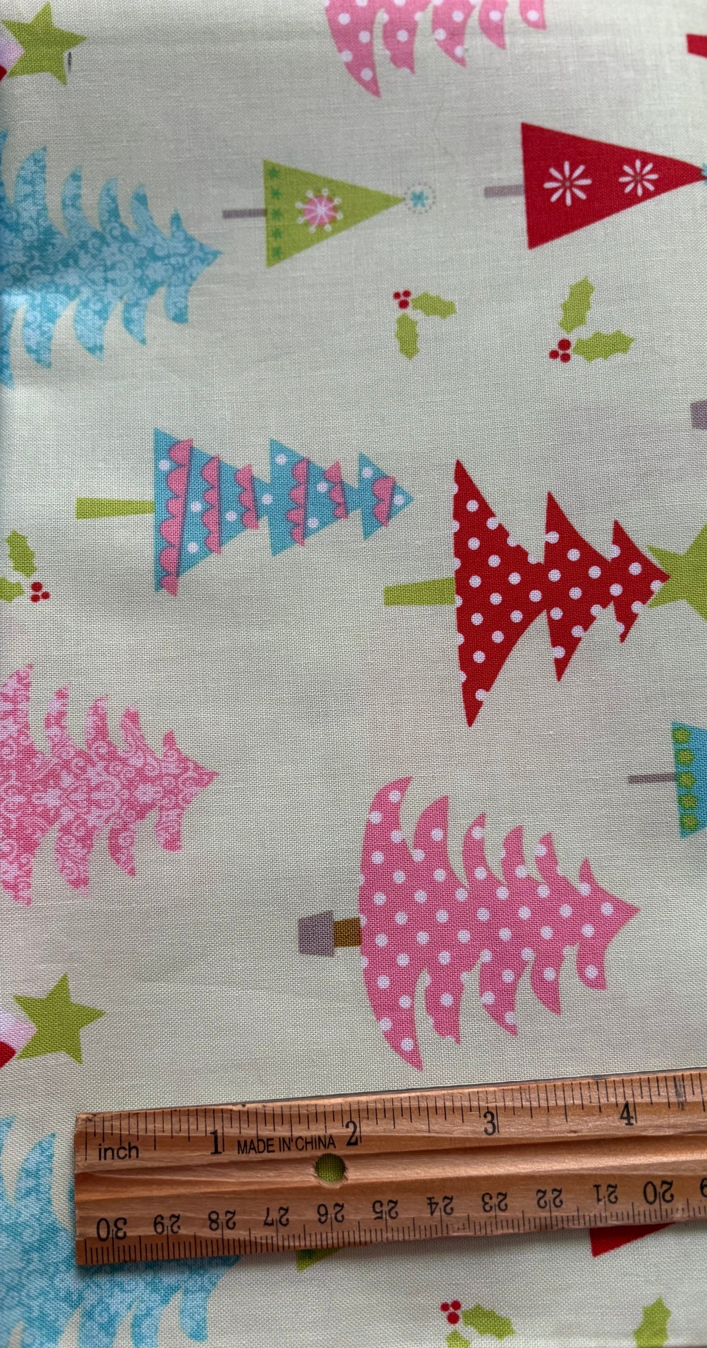 Riley Blake Christmas Tree Basics, Designer Cotton, Quilting Fabric, Sold by YARD