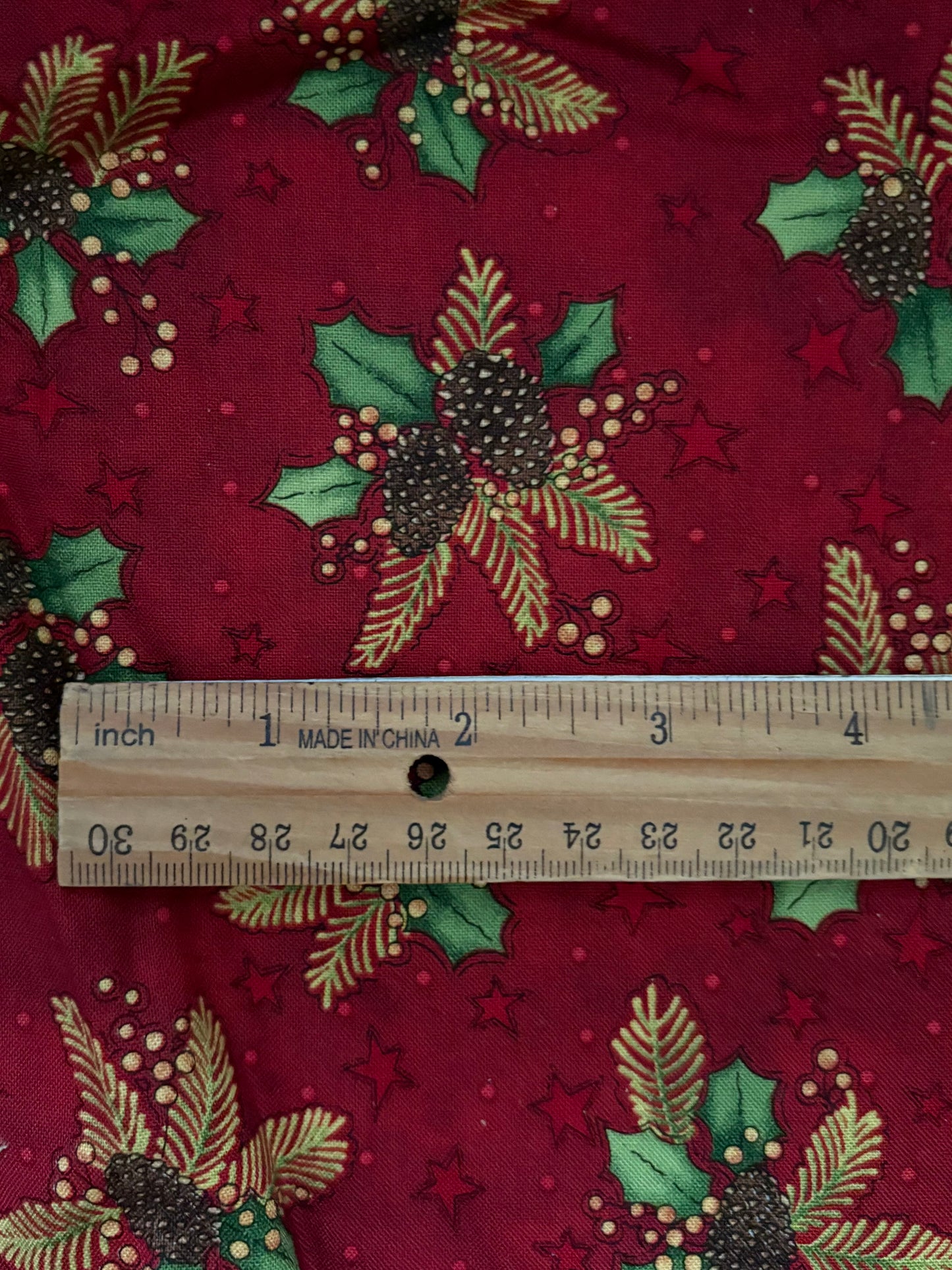 Henry Glass Do You See What I See, Leanne Anderson Whole Country Caboodle Christmas Pine Cones, Designer Cotton Fabric, Sold by Yard