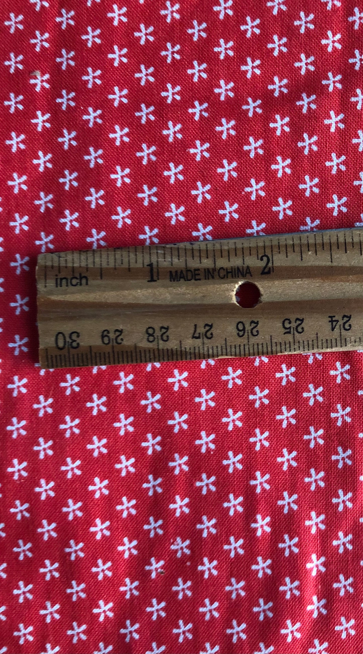 Riley Blake Bee Basic Tiny Daisy Red by Lori Holt, Designer Cotton, Quilting Fabric, Sold by YARD