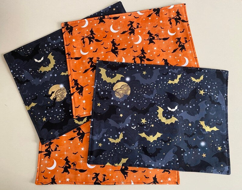 Halloween Placemats, Halloween Witches and Cats Placemats, Halloween Bats and Moons Placemats, Set of 4 Placemats