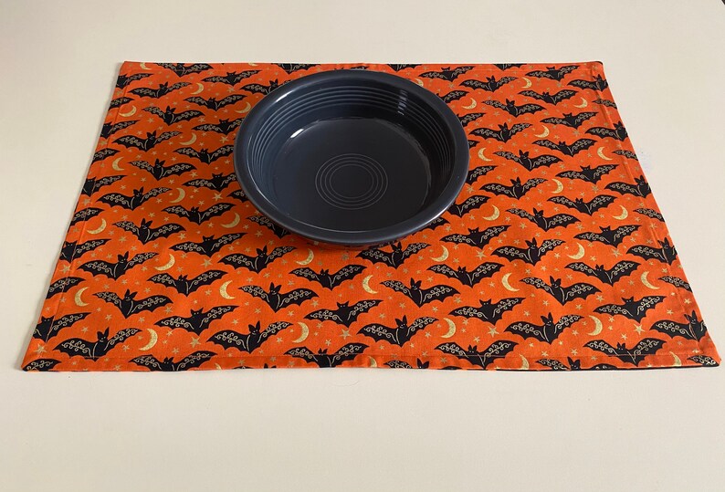 Halloween Placemats, Bats Placemats, Set of 2 Placemats