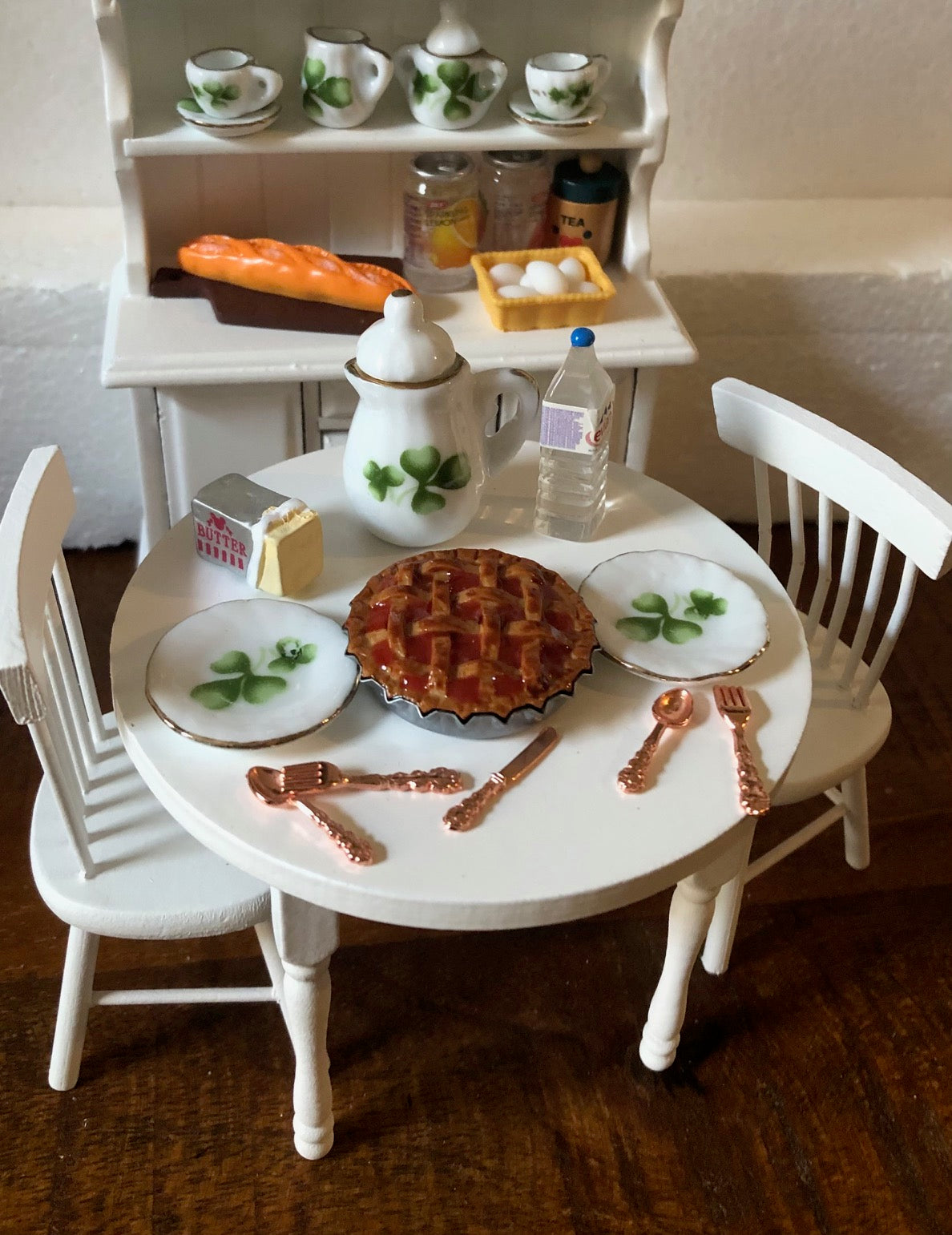 Miniature Dollhouse Kitchen Table and Cupboard