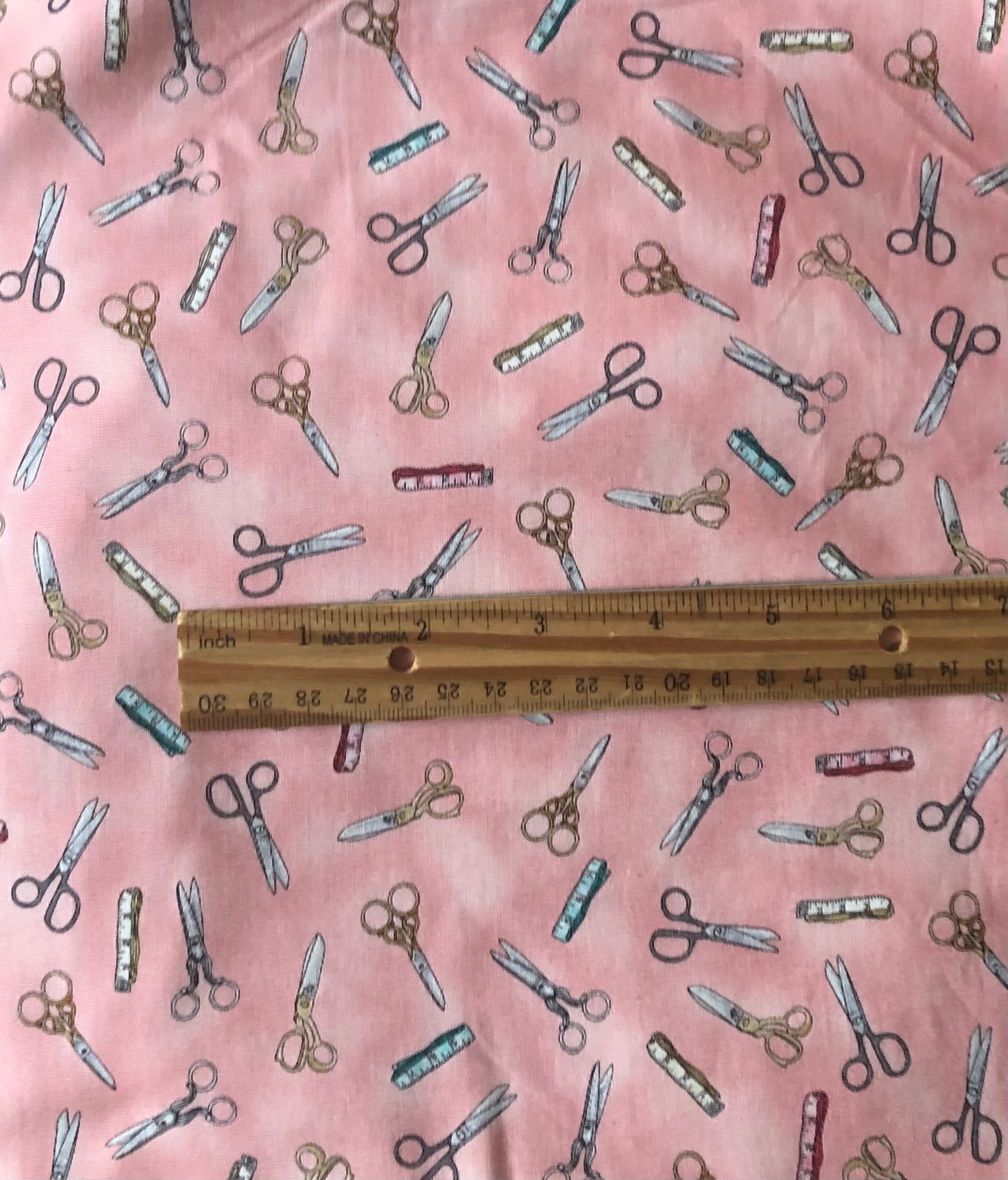 Quilting Treasures by Dan Morris Scissors Pink Fabric, Designer Cotton, Quilting, Sold by the YARD