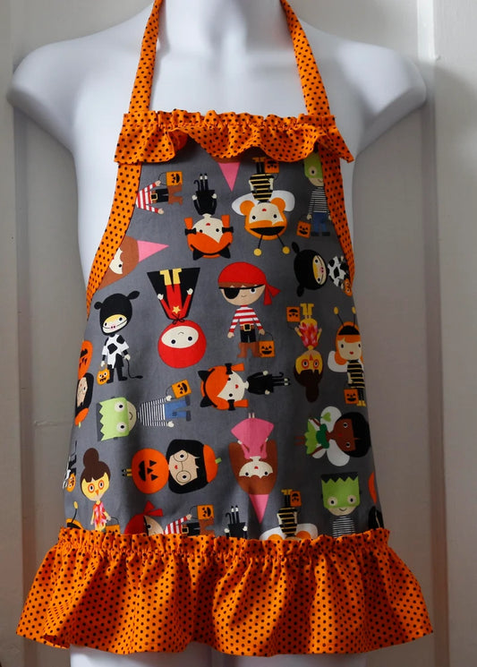 Apron for Child, Halloween Apron for Child, Girl's Halloween Apron, Trick or Treat Child's Apron, Kids Halloween Apron