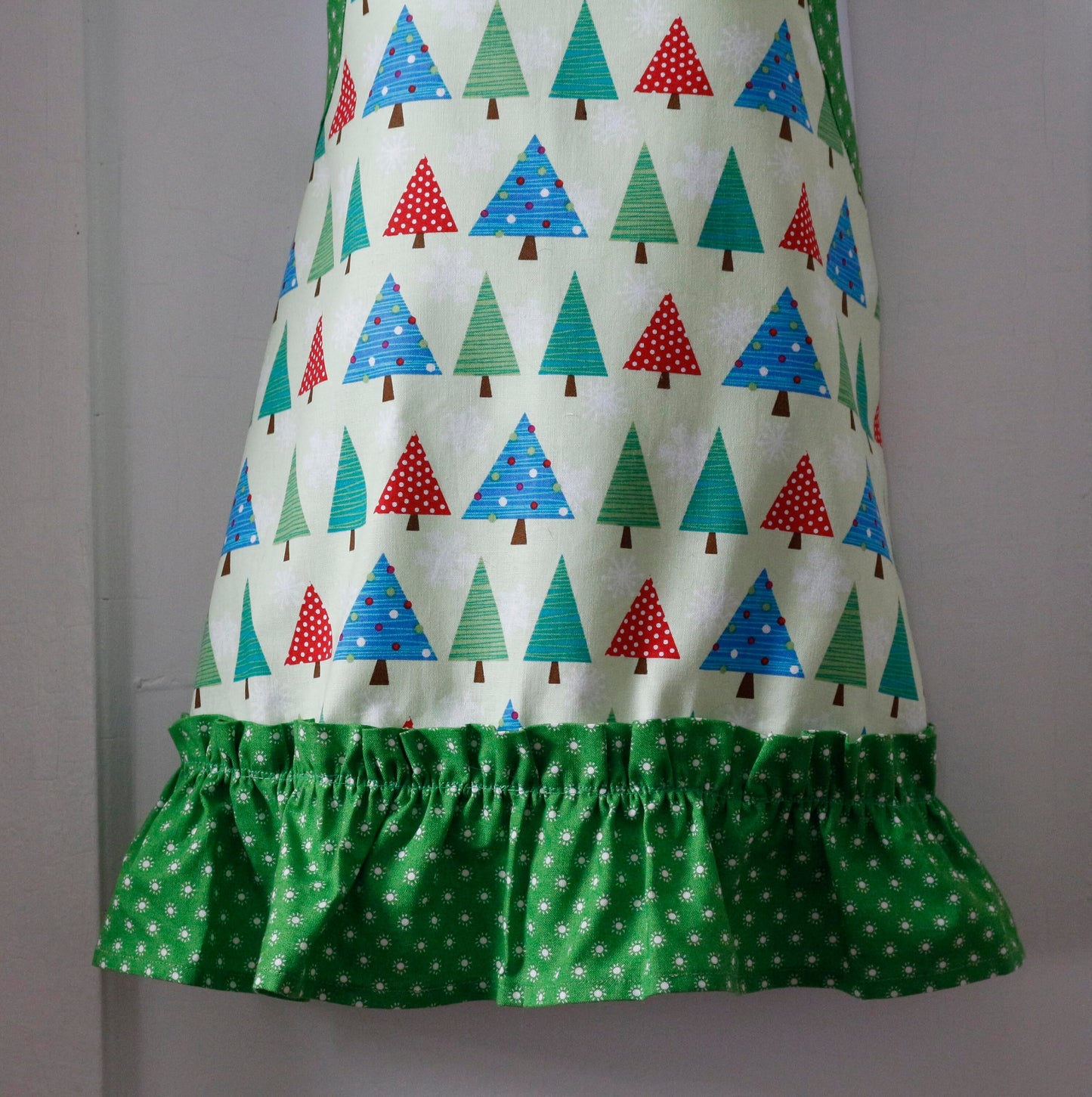 Mother Daughter Aprons, Christmas Baking Gift Set