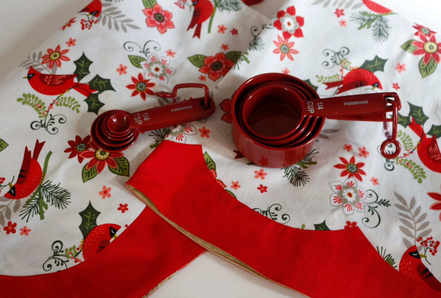 Mother Daughter Aprons, Christmas Baking Gift Set, Winter Red Cardinals