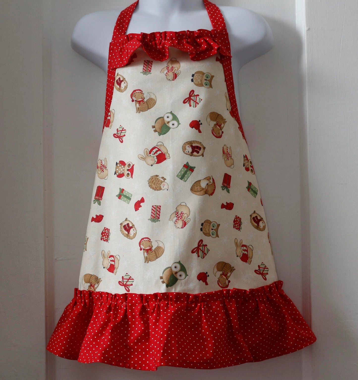 Christmas Baking Gift Set Child, Winter Woodland Animal Girls Apron And Chef Hat, Cupcakes