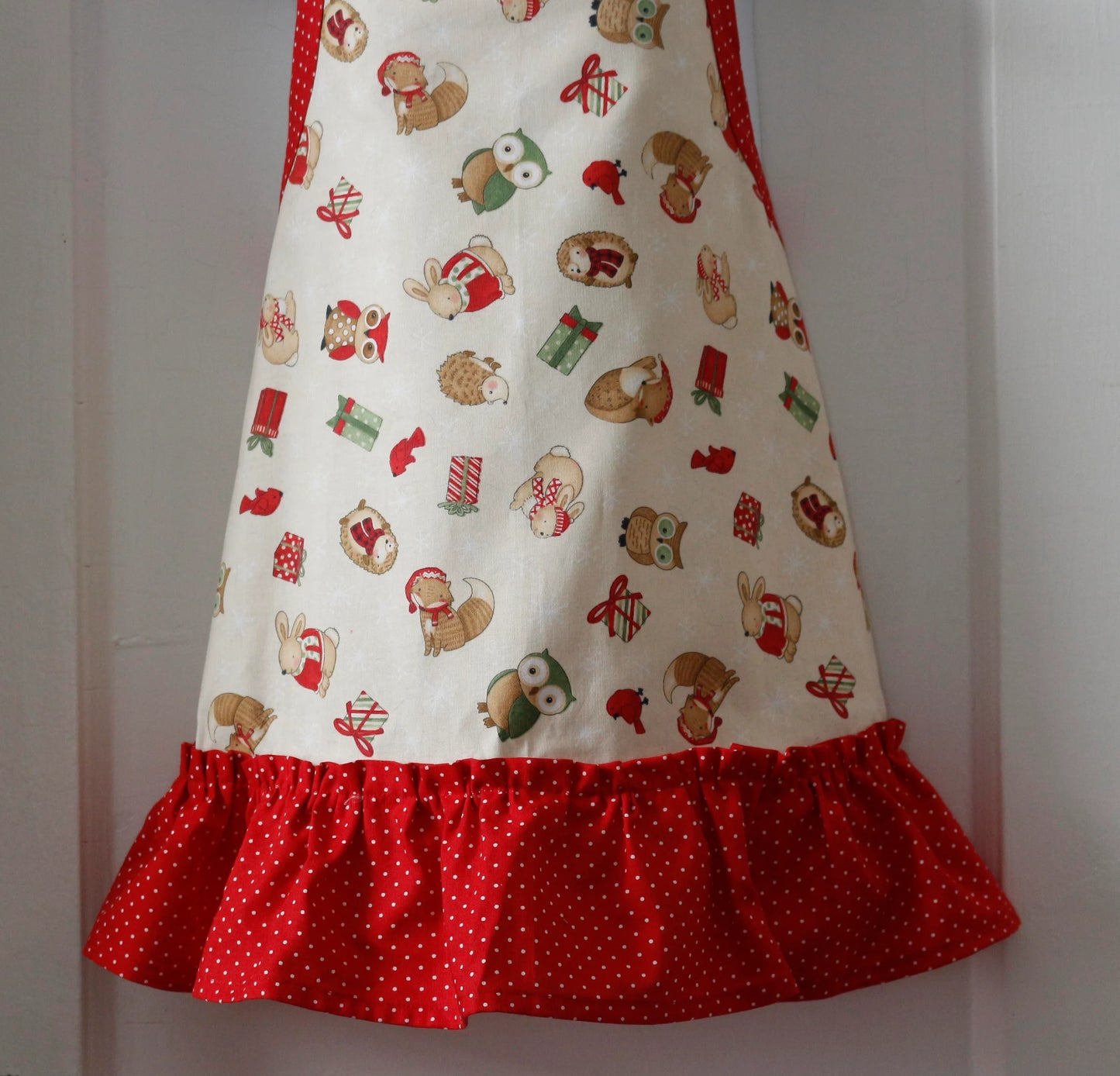 Christmas Baking Gift Set Child, Winter Woodland Animal Girls Apron And Chef Hat, Cupcakes