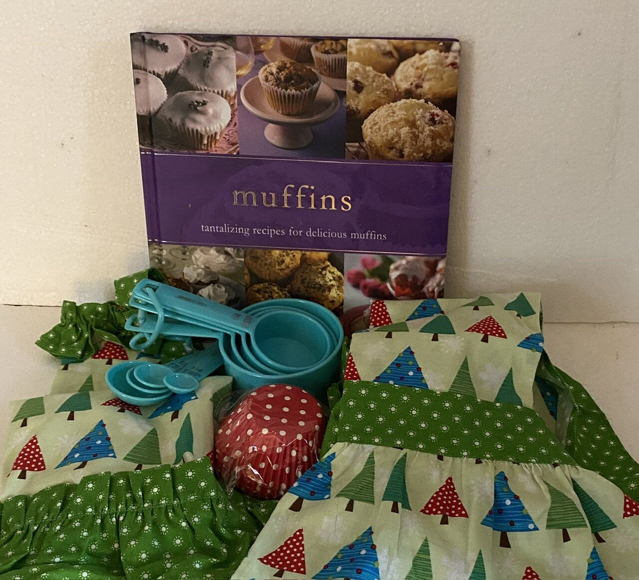 Mother Daughter Aprons, Christmas Baking Gift Set