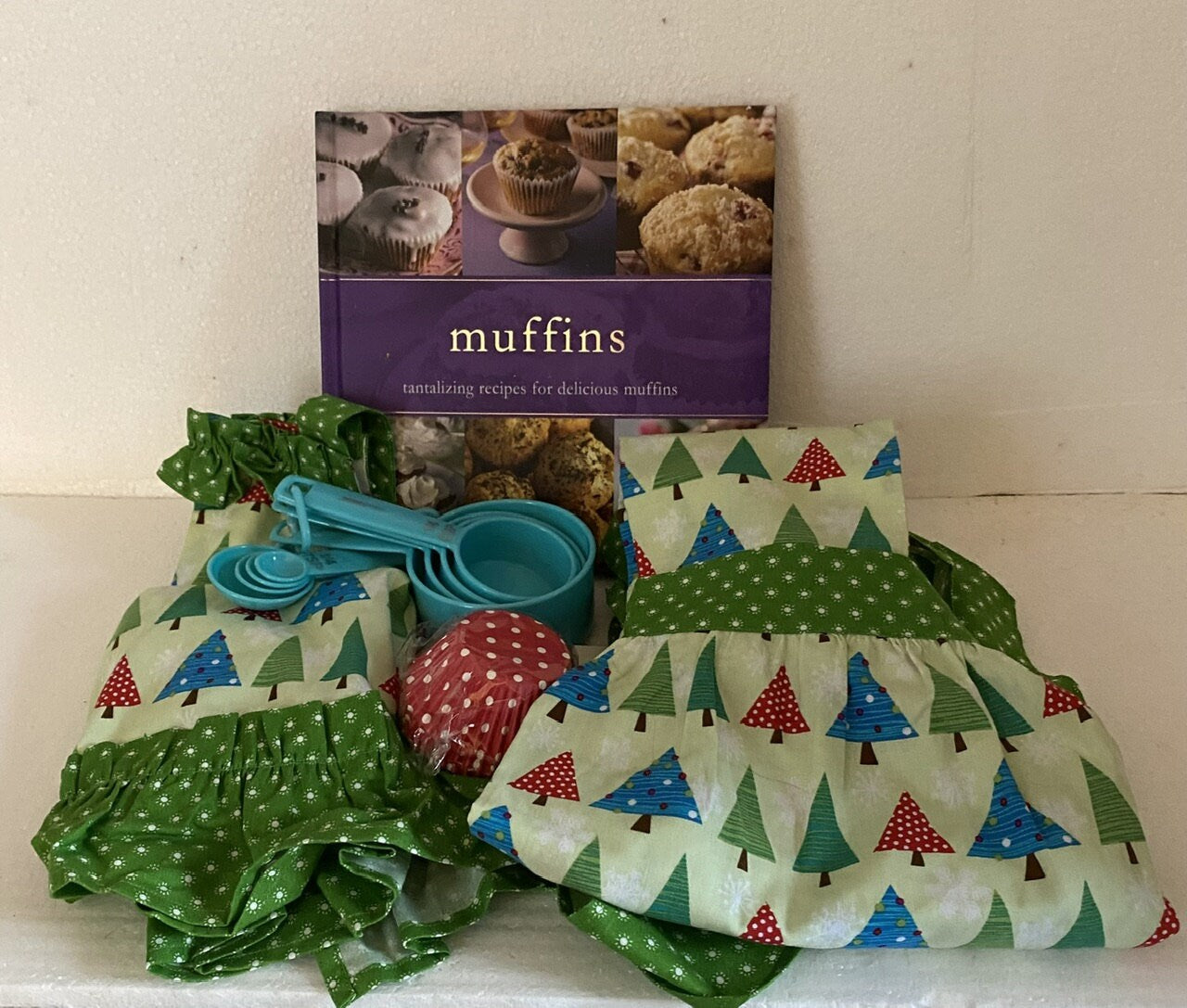 Mother Daughter Aprons, Christmas Baking Gift Set